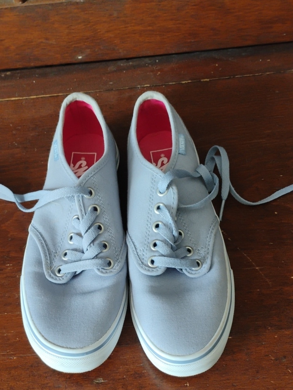 Lilac Canvas Sneakers with Pink Insole